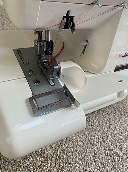 Jaguar Epochlock Advanced 099 Overlocker Serger Machine